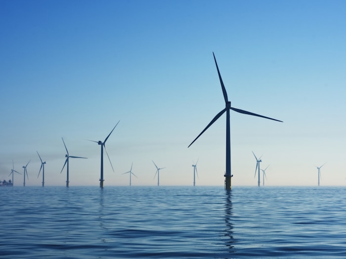 Wind solar hybrid system
